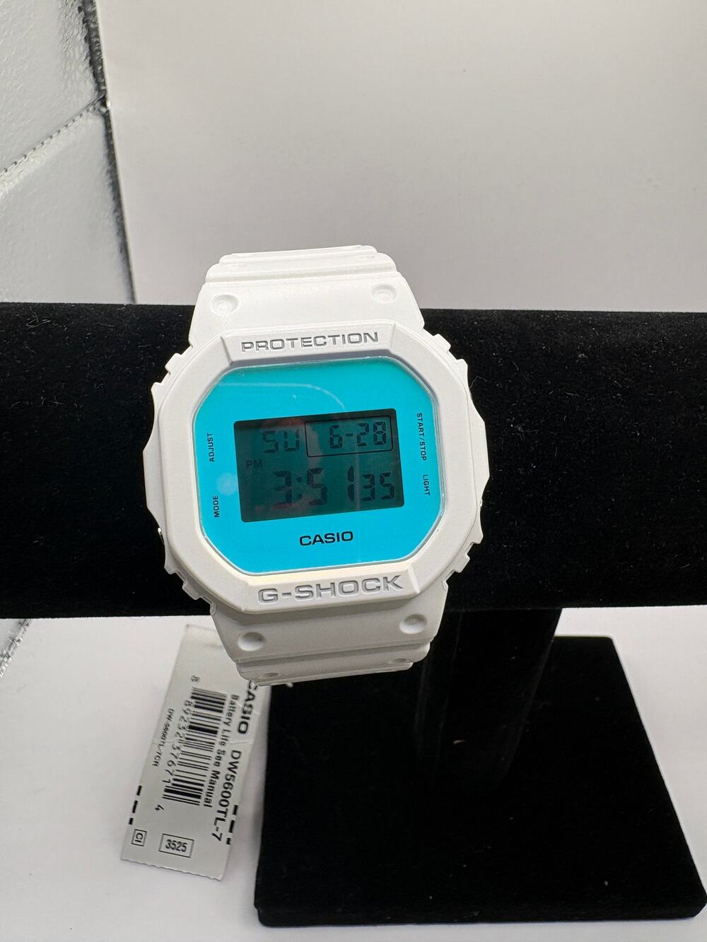 Casio G-Shock Dw5600Tl-7 White Resin Digital Watch Blue Mirror Face Nwt White